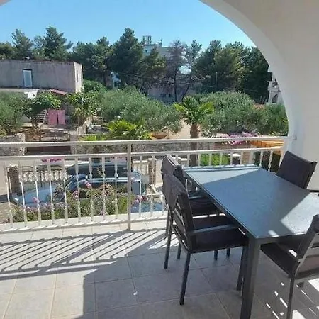 Apartment With Parking Space - 24938 *