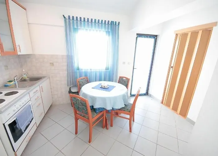 With Parking Space - 24938 Vodice